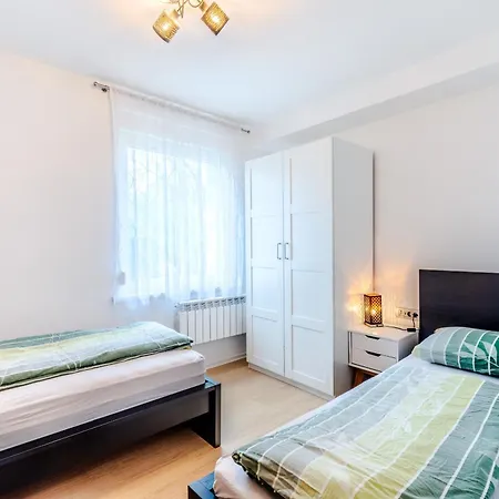 아파트 Hosnar, Apartma Lev