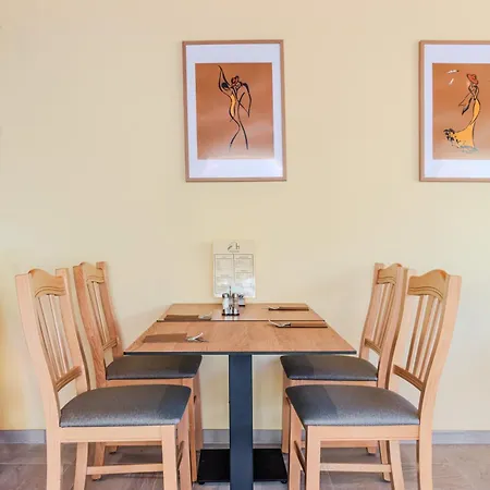 Hosnar, Apartma Lev Apartamento Bovec
