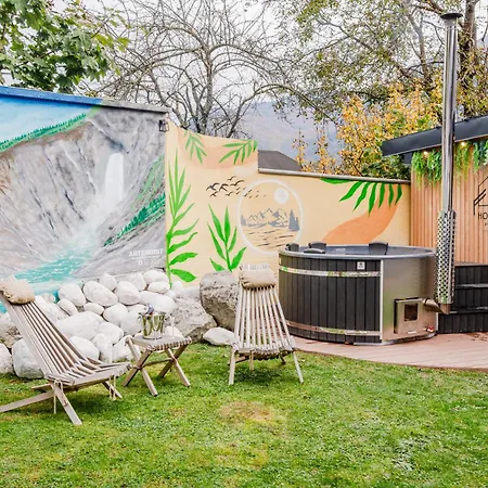 Apartament Hosnar, Apartma Lev