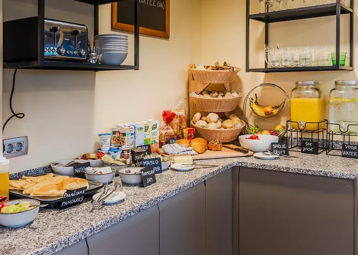 Hosnar, Apartma Lev Bovec